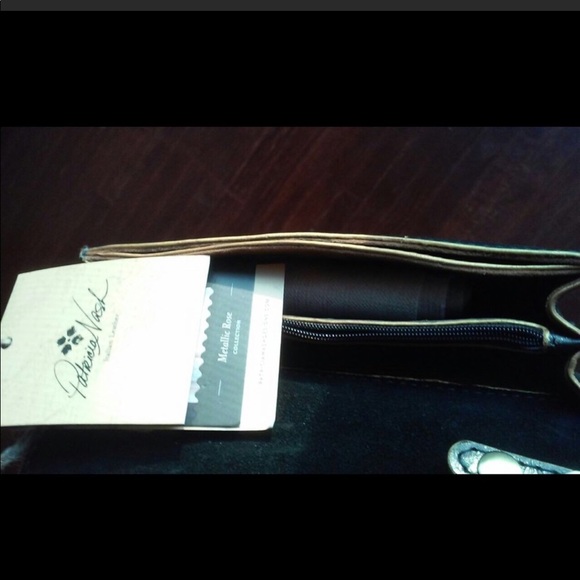 Patricia Nash purse - Picture 4 of 4